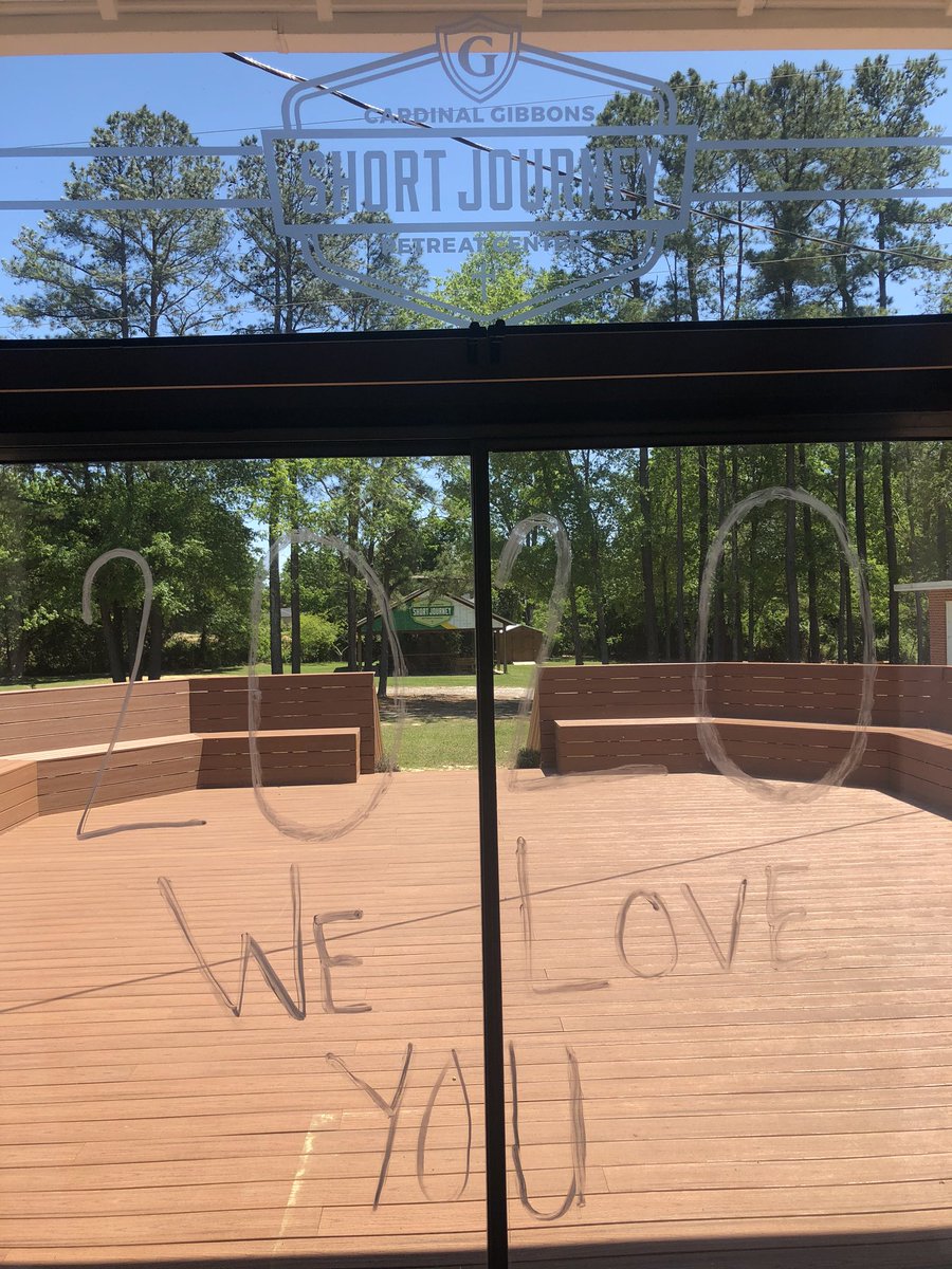 TimYelenic's tweet photo. Congratulations #GibbonsClassof2020 Thank you for the memories, the smiles, the laughs and the tears! Best of luck in the future. Know that you’re always welcome back! https://t.co/Efj0qVc49E