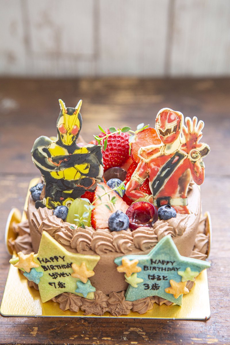 おむすびさん A Twitter キャラクターチョコレートプレートのチョコレートケーキ チョコチョコ Cakedecorating Cakedecorator Cakeart Cakeartist Cakes Cakesofinstagram Cakedesigner Cakedesing Cakedisign チョコペンアート ゼロワン 仮面ライダー