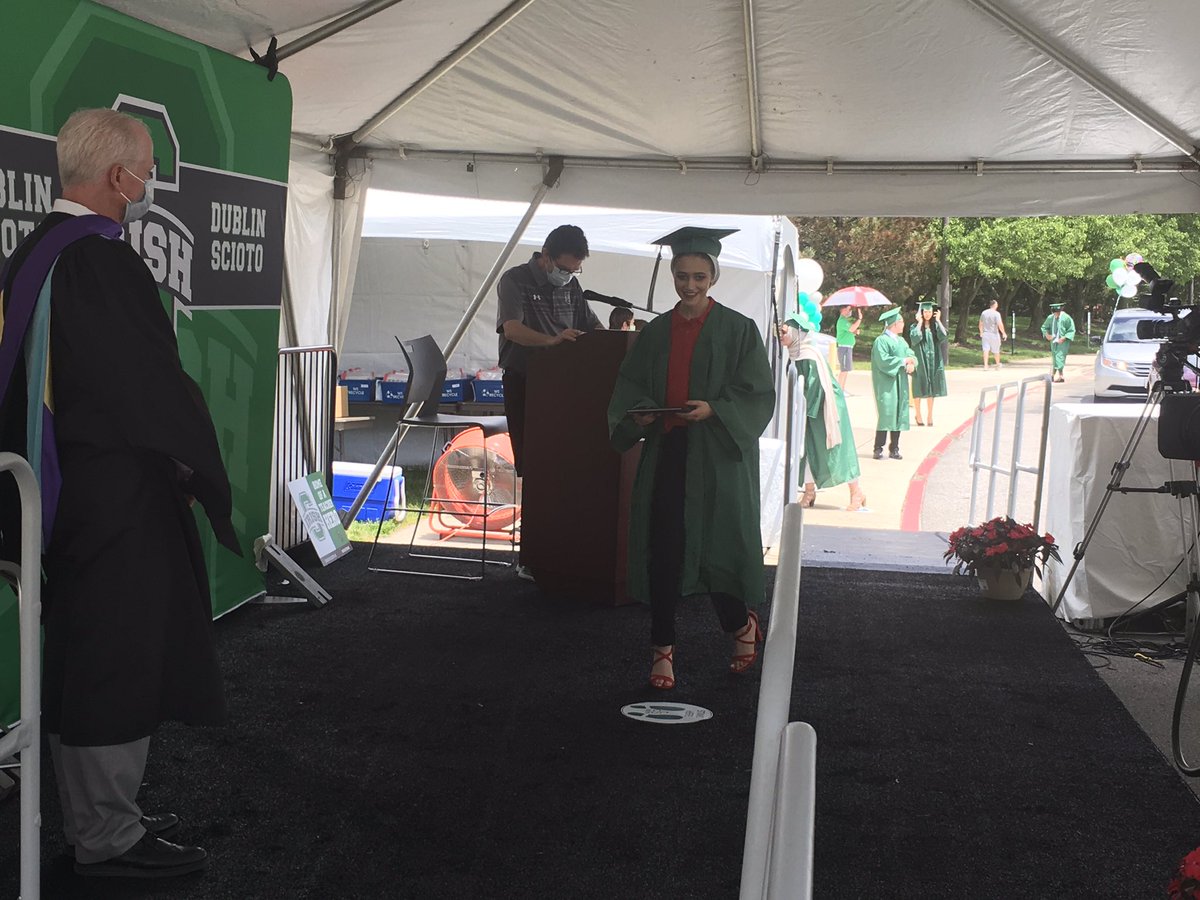 DublinSchools's tweet photo. Congratulations to the @dshsDCSD Class of 2020! You can still watch the livestream from each school here: https://t.co/TVjseRd8kH #theDublinDifference #DCSClassof20 https://t.co/a05bZRJuBO