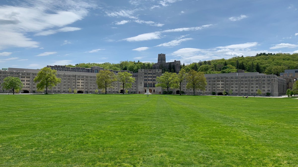 Our front lawn looks 🤩. #GoArmy
