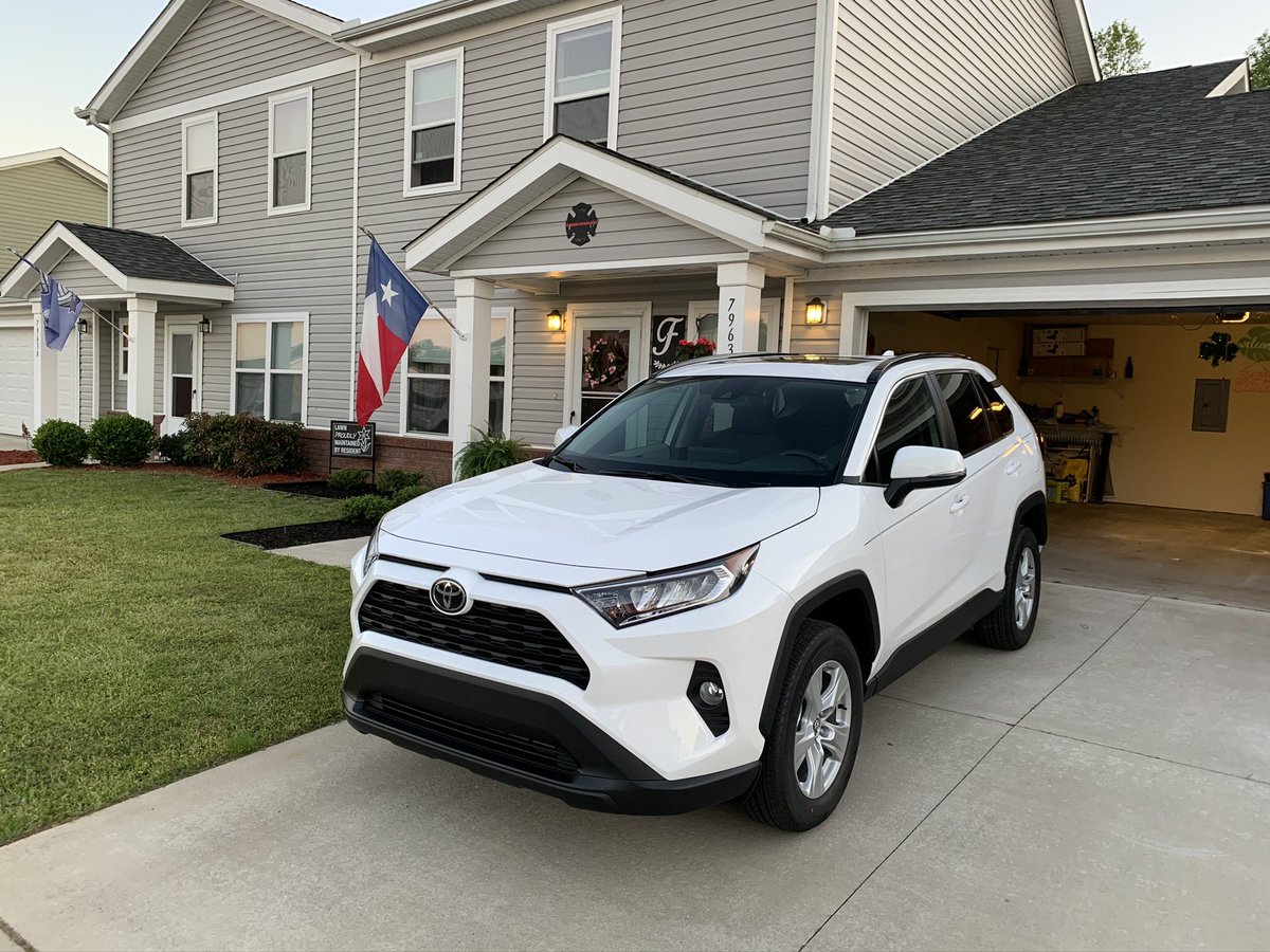 AlikaiRae's tweet photo. I finally got a big girl mom car 🤩 ...almost two months ago because I’m terrible at updating strangers on the internet and I’m still in love with her 🥰 https://t.co/mB9EG5es1i