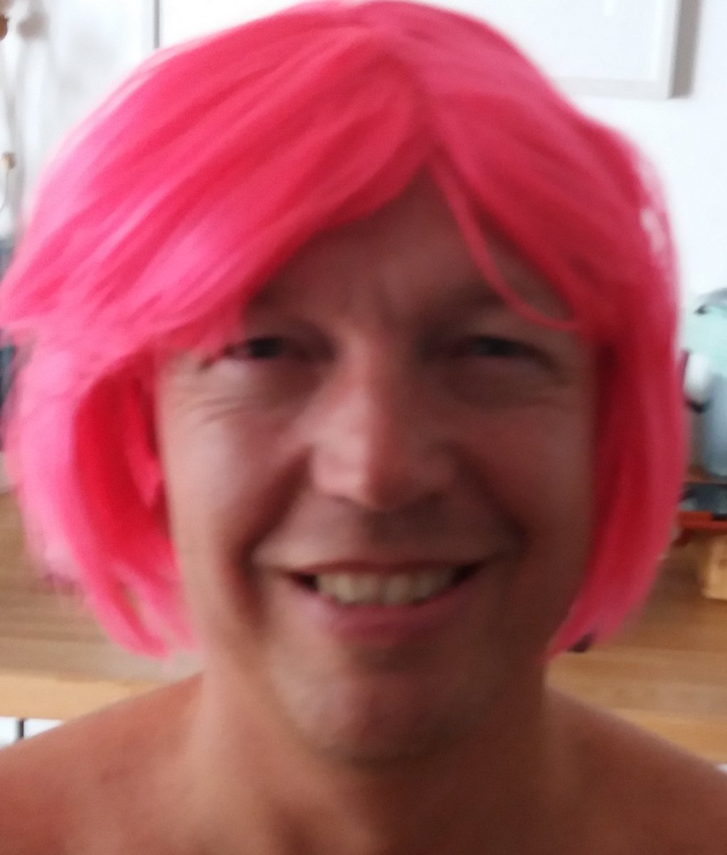 A personal thread on  #Covid19UK and the  #cancercrisis:I am 52. I am waiting for my third brain tumour operation since 2014. Here’s me in the wig my daughters kindly lent me after shaving my head for the second op’. 1/6