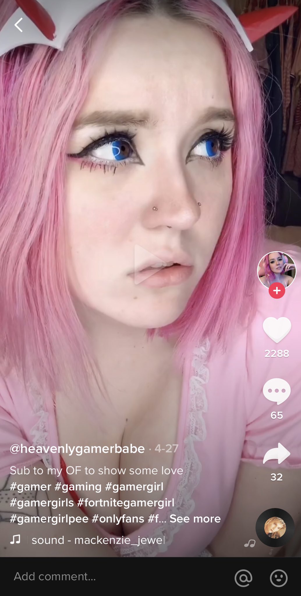 🤢 on X: Yo @tiktok_us @tiktokcreators @tiktok_uk why this predatory  sexual stuff allowed on ur app that kids use? theres actual kids responding  to it shes soliciting her nudes to minors 🤢🤮@sexygamerdoll