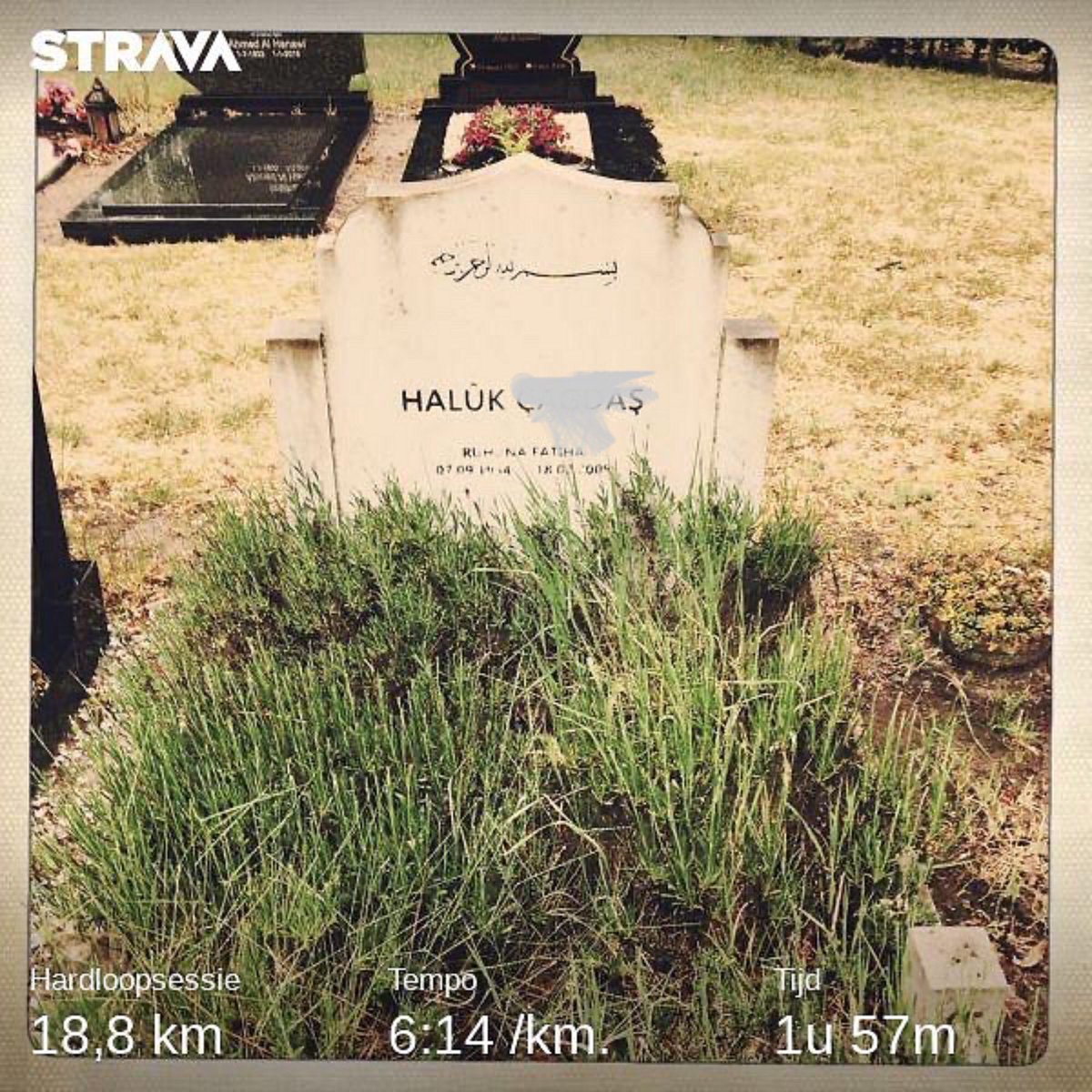 Just_Yazz's tweet photo. #EidMubarak #HappyBayram 🙏🏼🌸 #runningintherain ☔️#RunningToDad 🖤 #warmup #Slow #Sunday #LongRun #cooldown #HM #TrainingPlan #RunWalkRun ➡️  18.8k✅  #BadAssMotherRunner🏃🏻‍♀️ #IstanbulRunners  #KadıköyRunners #DutchRunners #Virtual10k #HMtraining  #IMOVEME https://t.co/yYudHZFPBn