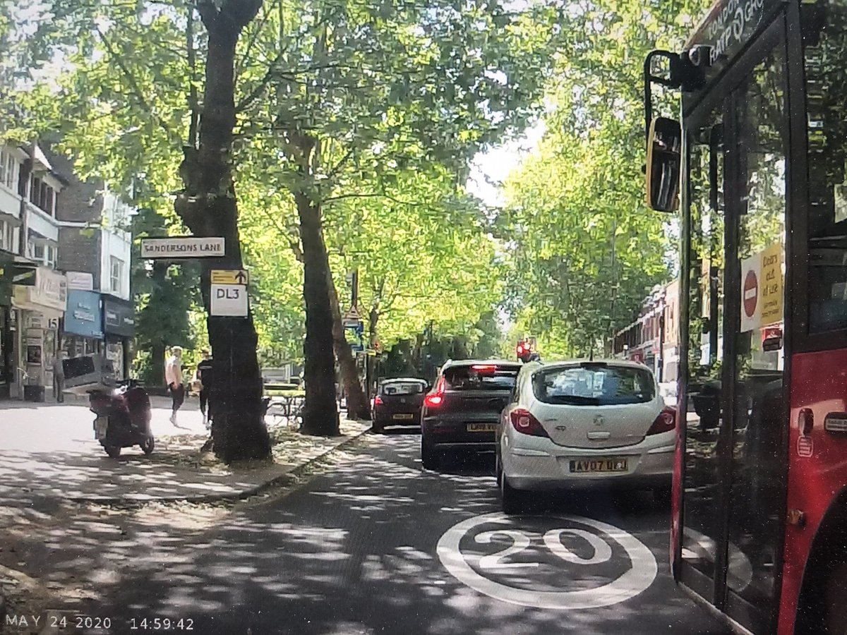 Further on the road In Hounslow (Chiswick High Road) there is no pop up bike infrastructure at all. There is talk and a consultation which closes in about a month. Same road, same trip, same quiet Sunday afternoon.  @LBofHounslow  @CllrSteveCurran 3.