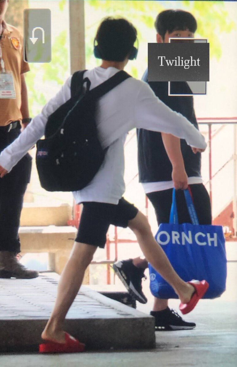 โดนมัมหักตังค่าขนม 5555555555555