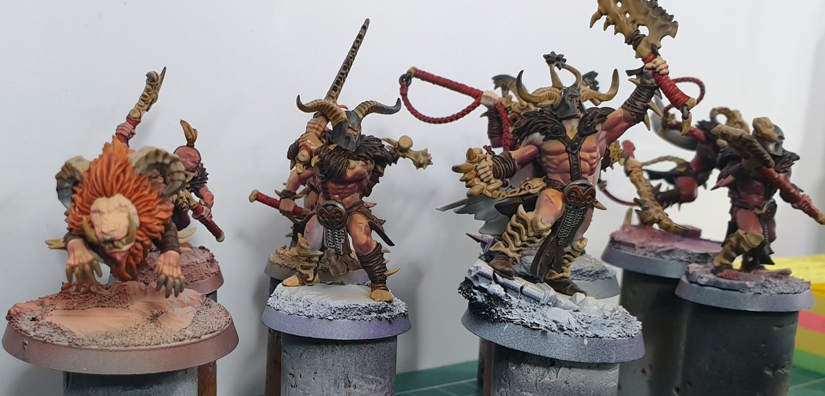 dan_smedley's tweet photo. Some progress on the Untamed Beasts after a busy day yesterday at the Vassal Underworlds tournament, not far off using oils for the first time! Eeek!

#paintingwarhammer #warhammer #contrast #contrastpaints #gamesworkshop #gw #AoS #warhammerfantasy #AgeofSigmar #warcry https://t.co/w3IKBuuZUI