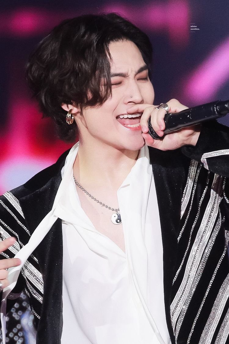 ‘Page’ brings out the best in Jaebeom #GOT7    #갓세븐  @GOT7Official