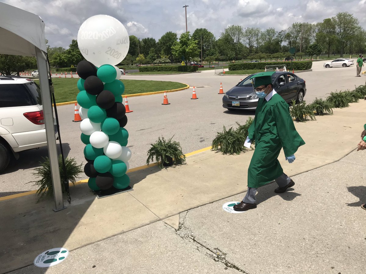 DublinSchools's tweet photo. Socially distanced drive through diploma pickup @DublinCoffmanHS is underway! Congratulations to the #DCSclassof20 https://t.co/mRobuOw0sj