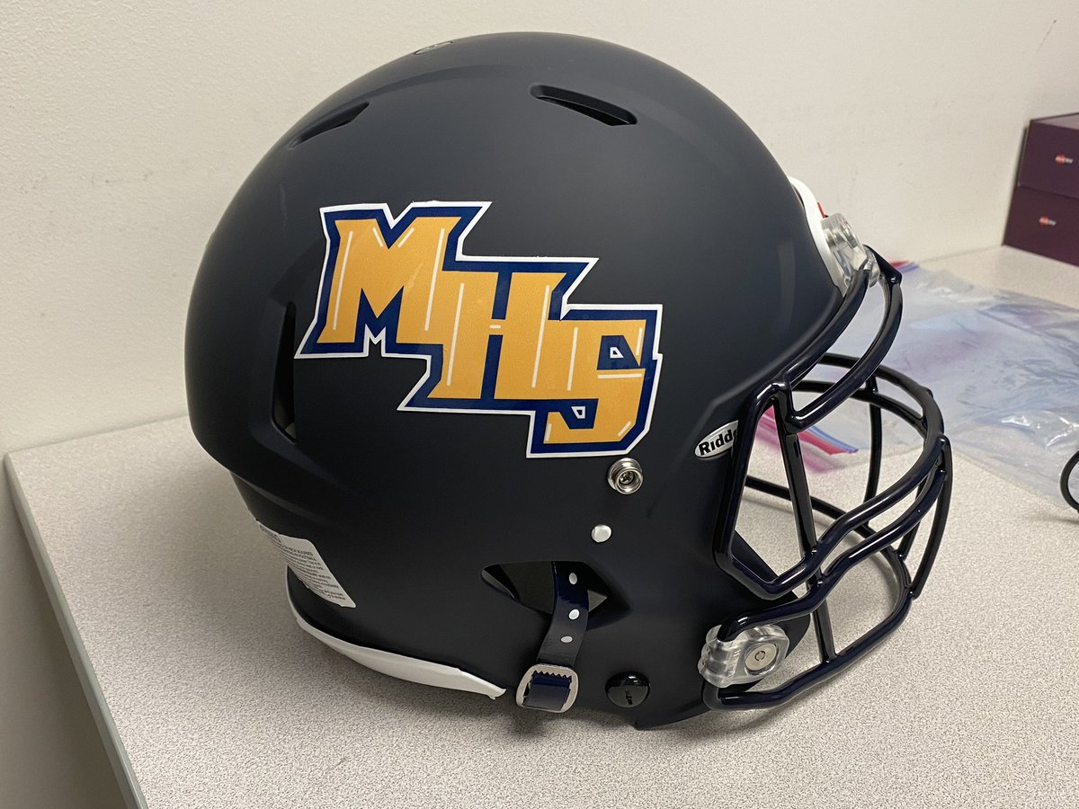 Sports_Aaron's tweet image. #HoosierHelmetChallenge 
SWEET 16

Kokomo Wildkats @KHS_AD vs. Mooresville Pioneers @MHSBeMOORE 

VOTE BELOW 👇🏼 @hshelmettourney