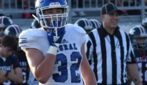 6starfootballKS's tweet photo. STOCK RISERS: Topeka Defensive Prospects to Know — Six Star Football takes a look at several prospects raising their profile: 

https://t.co/xbEr9n7mot https://t.co/yxbyVUyn3m