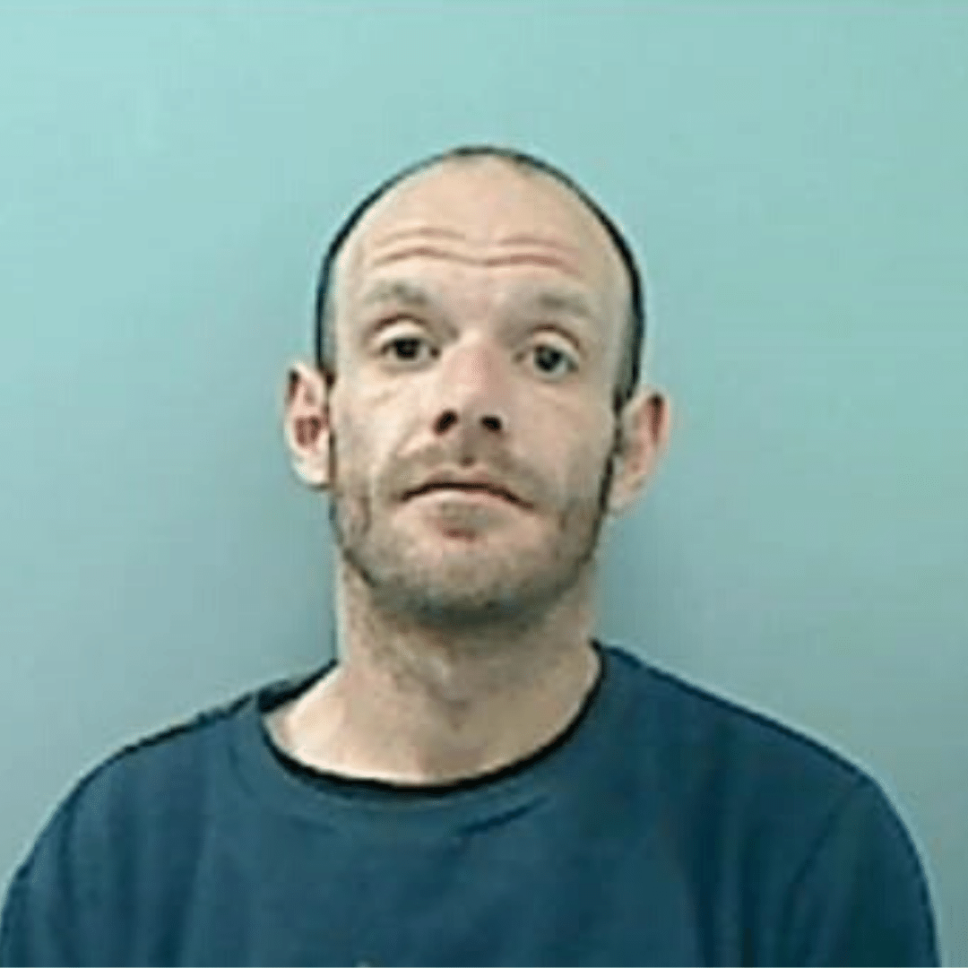 ClevelandPolice's tweet photo. We're trying to find 31 yr old Anthony Lee Bond as he may be able to assist with inquiries into an attempted assault in #Middlesbrough on 14th May. 

Links to M'bro and #SouthBank

If you have info please call 101 Ref 77062

Please RT! https://t.co/BSyQg6qkVq