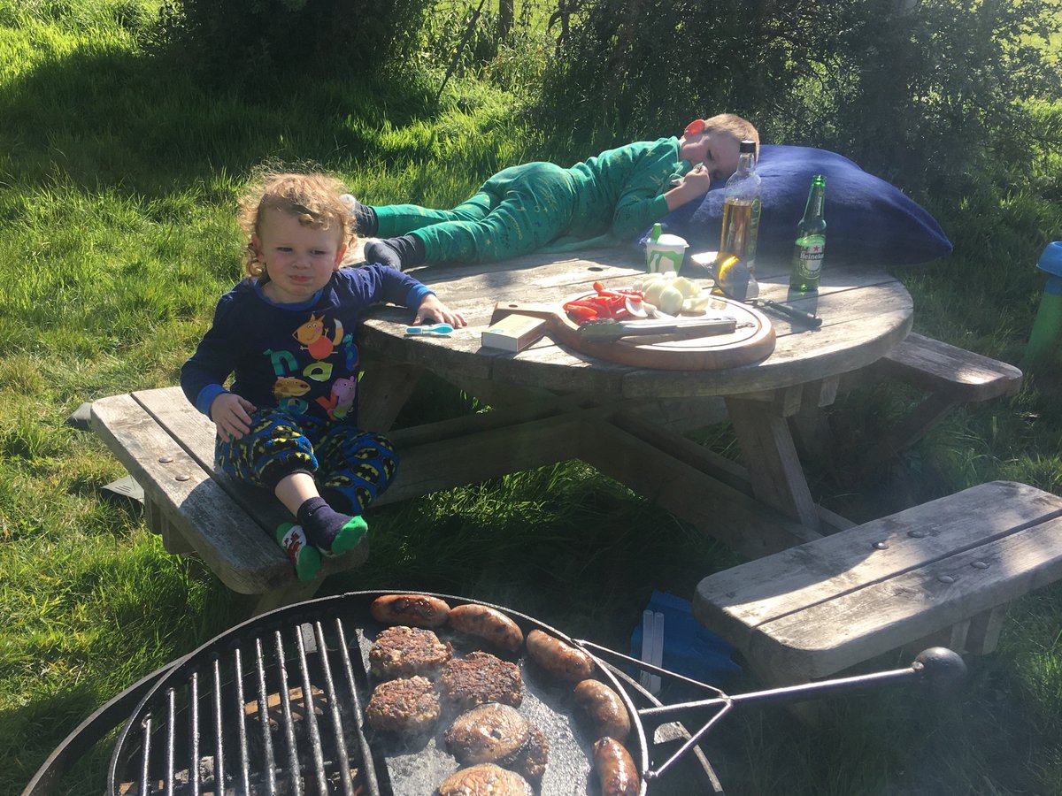 Bbq, bob dim dan reolaeth/ish!!