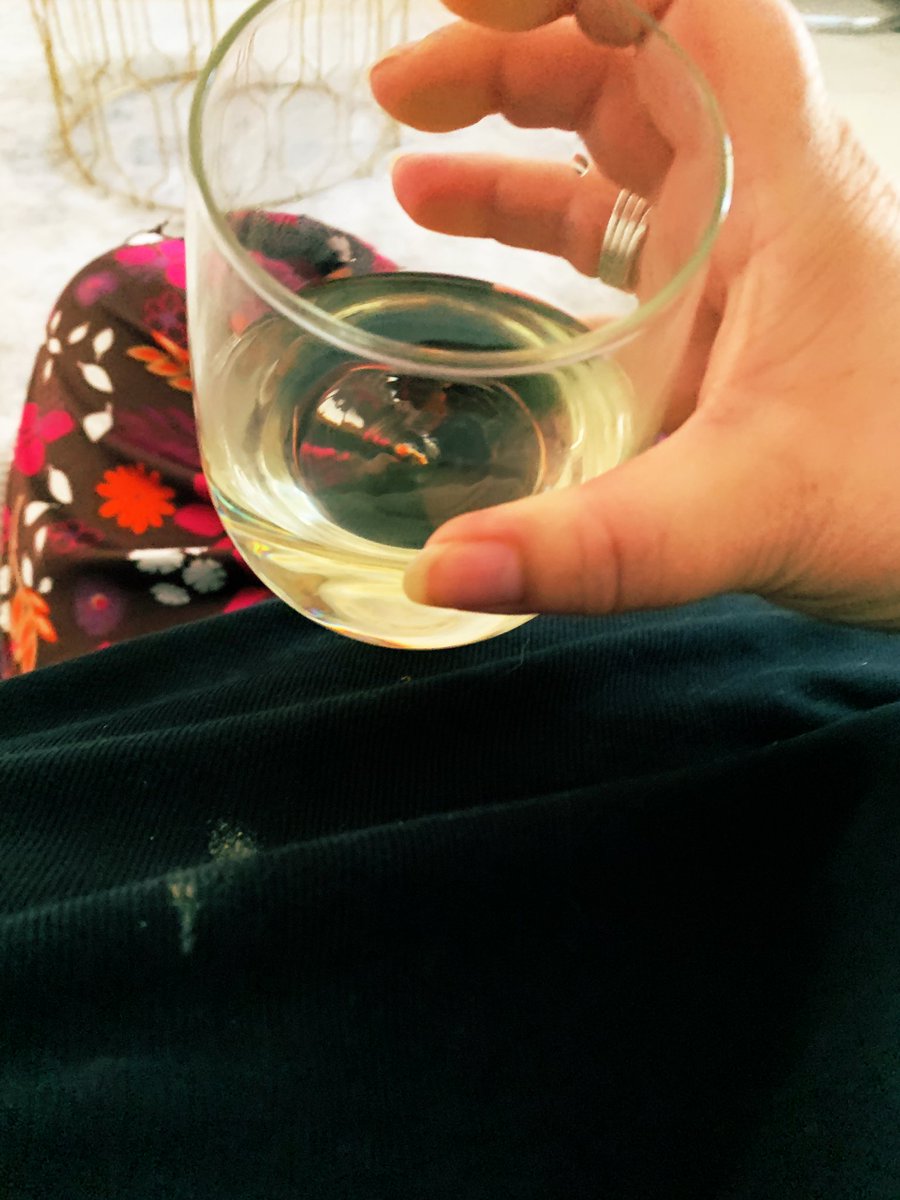 jooliepoolie's tweet photo. Sum up of my lockdown pj’s food stain no bra and wine  #StayHome #sackcummimgs https://t.co/sLS5YPaJf9
