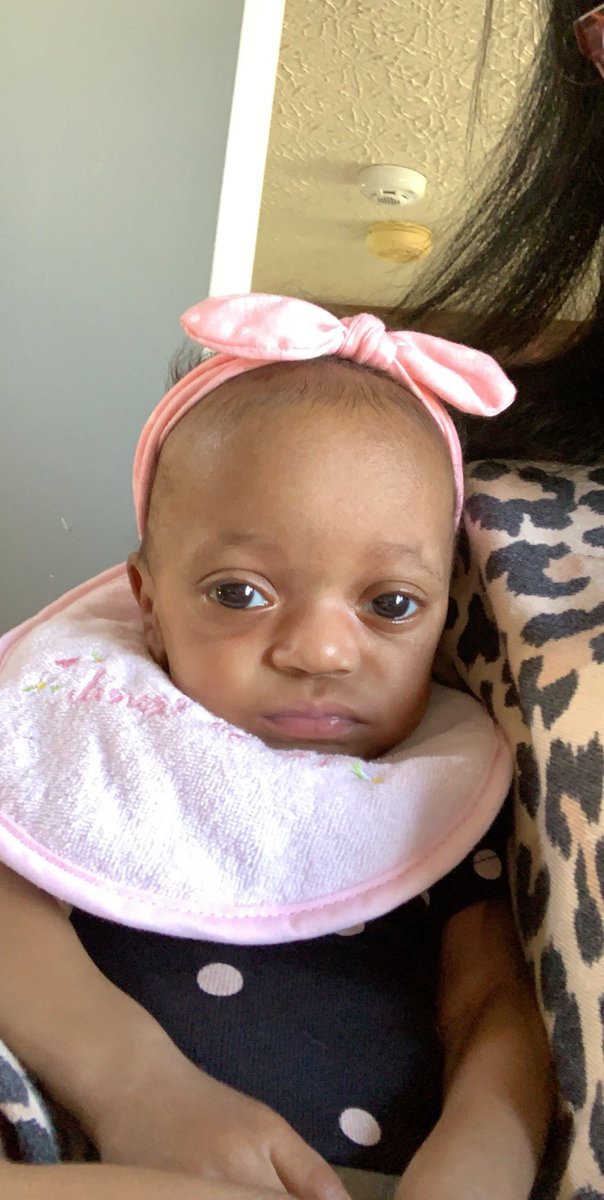 tonenajaaa's tweet photo. Look at my baby girls y’all 🥰💗👩‍👧‍👧🤞🏽

First pic is Sevyn and the last is sarye 😘 https://t.co/95RSk2PAXi
