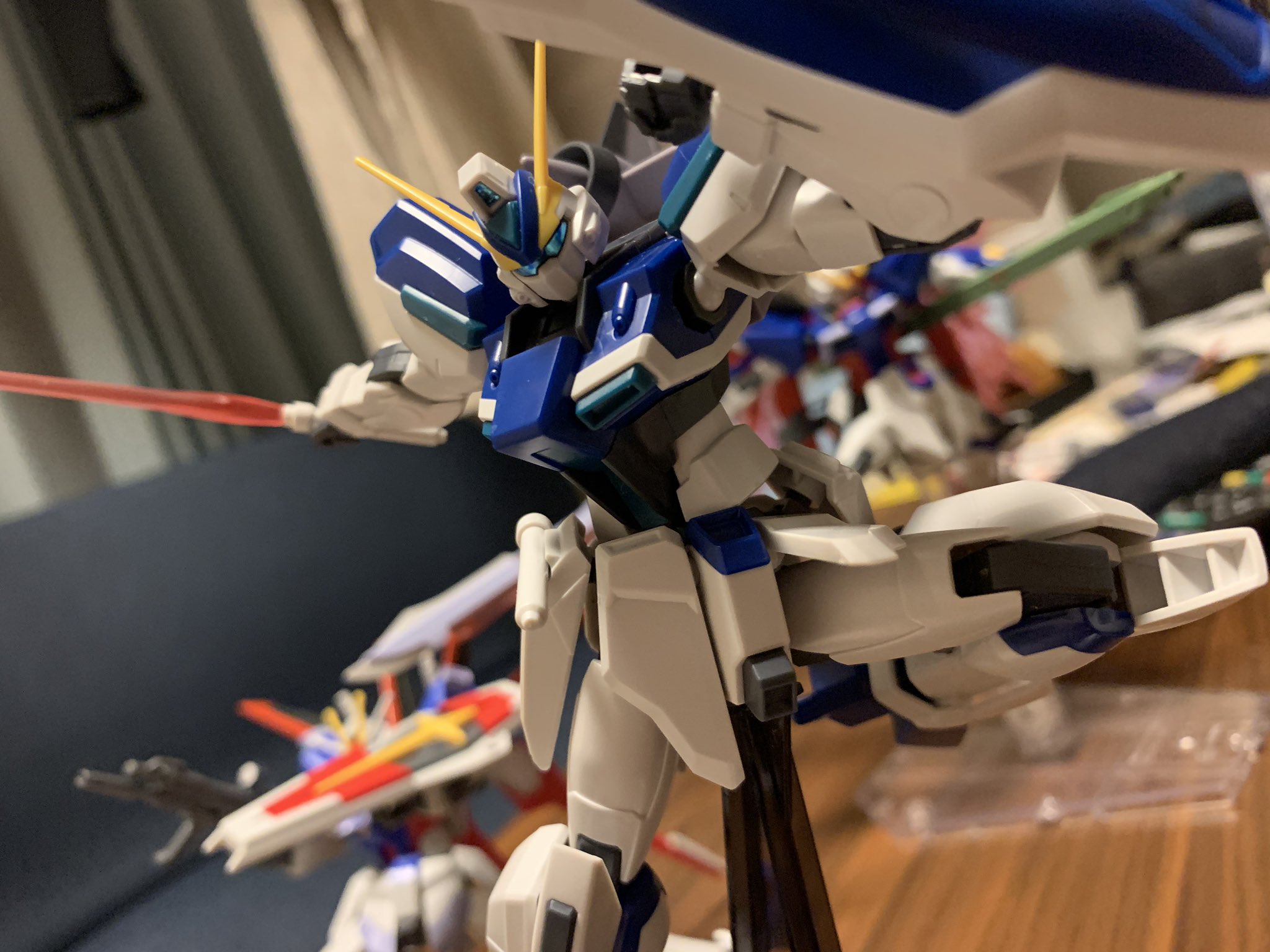 ロンド ベルのれかす やられメカのくせに主人公機並にかっこいい ウィンダムやばい Hgceウィンダム T Co Yggvsmfrlb Twitter