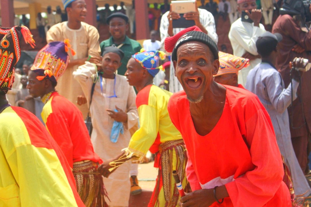 Sterling_Bankng's tweet image. We all want to be happy and successful, sometimes, events can bring us down. Regardless of where you find yourself, strive to be happy!
#SterlingDurbarFest #DigitalDurbar #Durbar