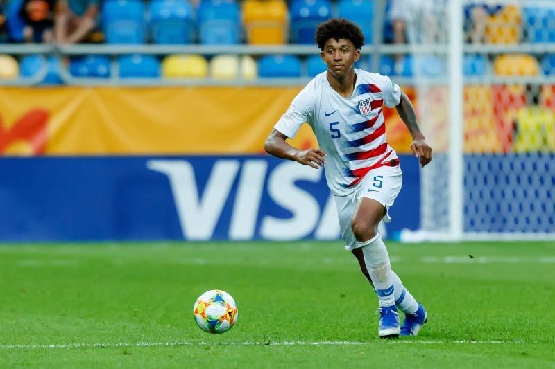 Chris Richards, CB/RB (2000) - after the U-20 World Cup, he was promoted to the Bayern Munich reserves; starting lineup player. Also, he can shift out to right-back, which also makes him the type of versatile weapon; recently trains with the first team #USYNT  #USMNT 