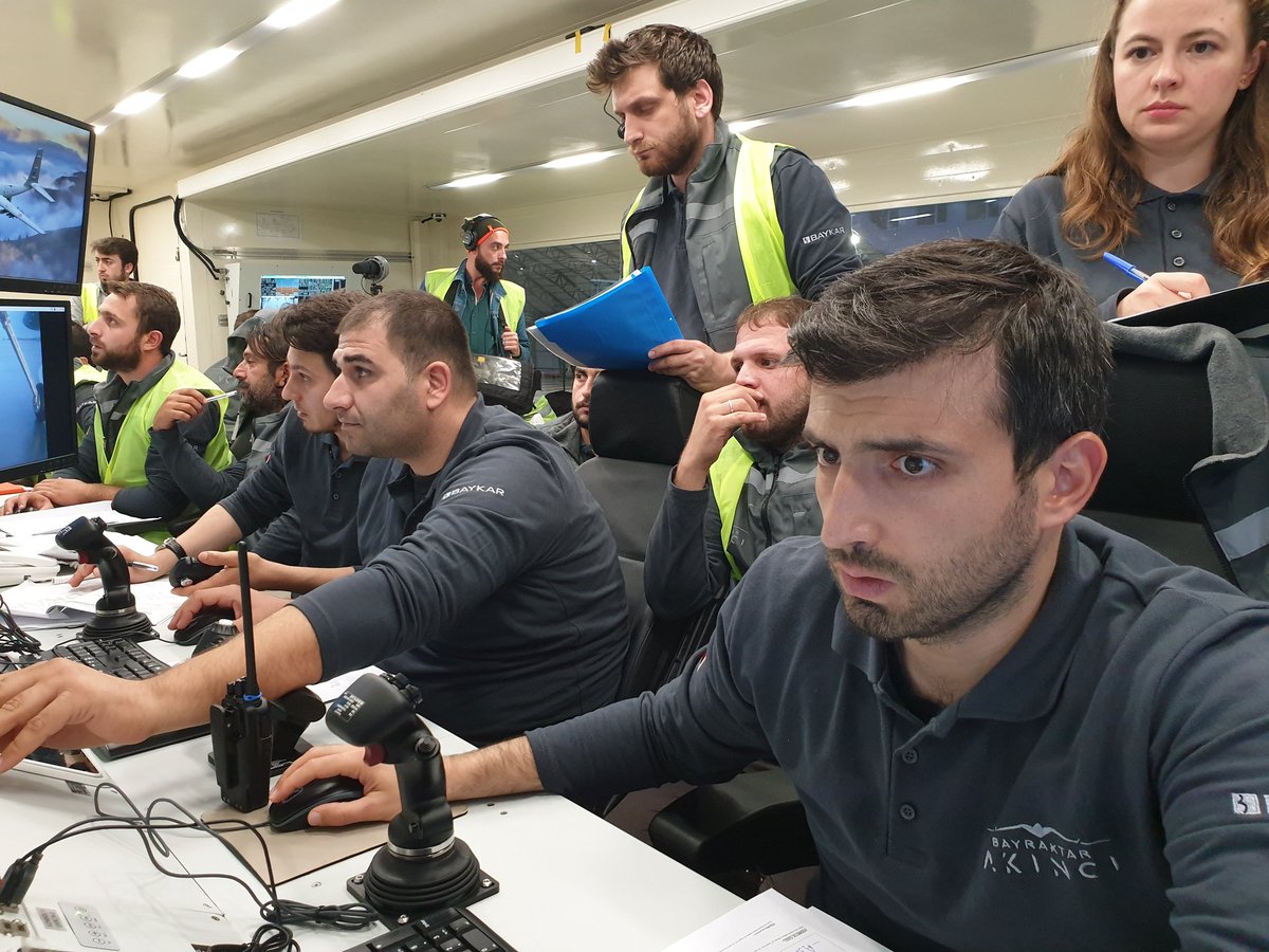 #AkıncıBelgeseli
<a href="/kasapoglu/">Dr. Mehmet Kasapoğlu</a>
<a href="/Selcuk/">Selçuk Bayraktar</a>
<a href="/haluk/">Haluk Bayraktar</a>
@Baykar_Savunma
<a href="/SavunmaSanayii/">SSB</a>
<a href="/aselsan/">ASELSAN</a>