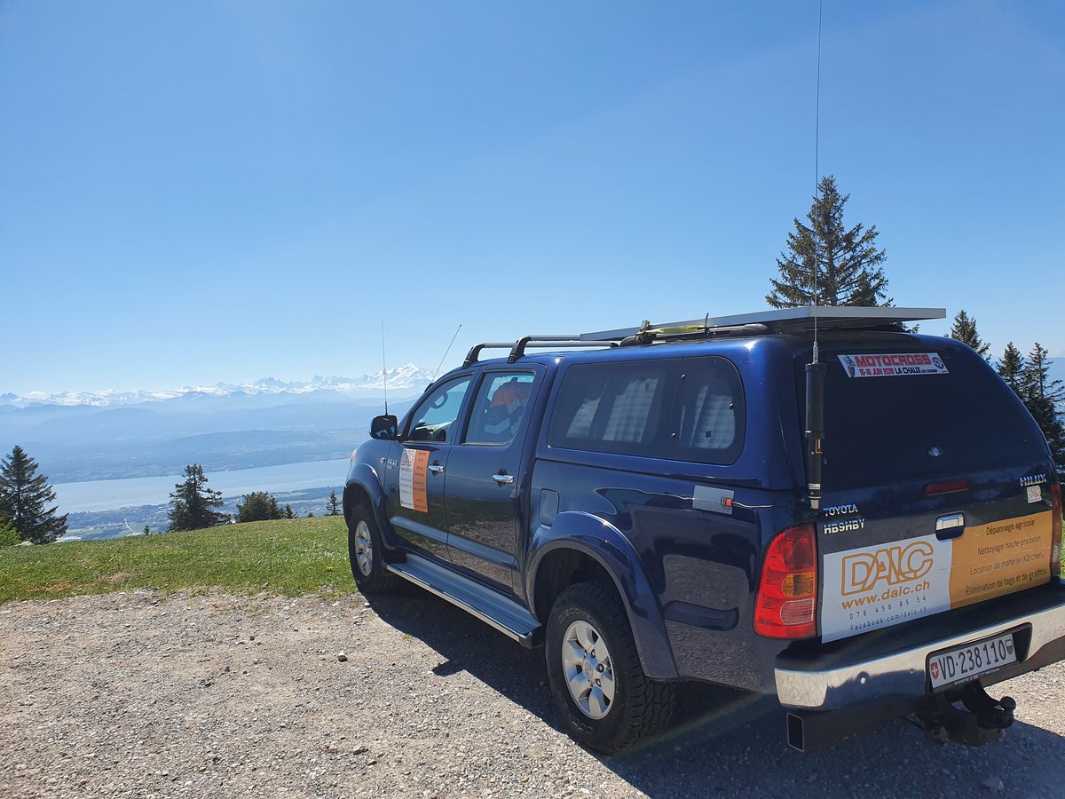 hb9hby's tweet photo. In July I plan to go to Liechtenstein activated HBØ no date yet it will be a weekend I would tell you more 3 weeks in advance. So it will be HBØ / HB9HBY / P
i will also create a qrz page and a lotw
#Liechtenstein #hamradio #qrznow #dxnow #hb0hb9hby #hb9hby #livefacebook https://t.co/woC7DCtPMT
