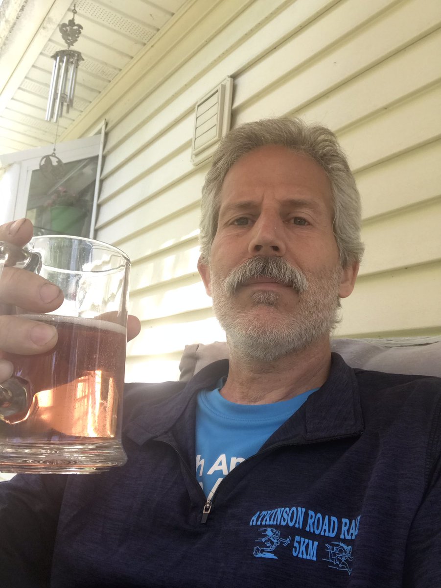 imaneagle1's tweet photo. Sitting in my private beer garden after running the 5K #FilltheFundRun as part of my week’s long run. Thanks @SNHUCampusRec for setting up this challenge. https://t.co/SIWKpccBQL