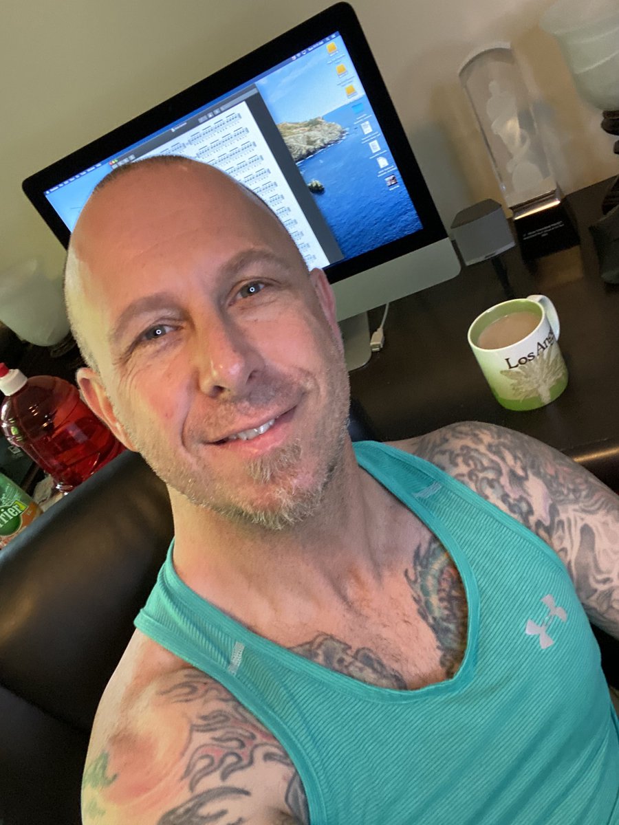 rvanpoederooyen's tweet photo. Getting ready for another full day of teaching drums. Coffee ✅ Water ✅ Stick Control ✅ Good Vibes ✅
Good to go! Hope you all have a great day too 🤘
#teaching #drumlessons #LandM #coffee #water #stickcontrol #goodvibes #sunday https://t.co/7cD9cJ6ZQA