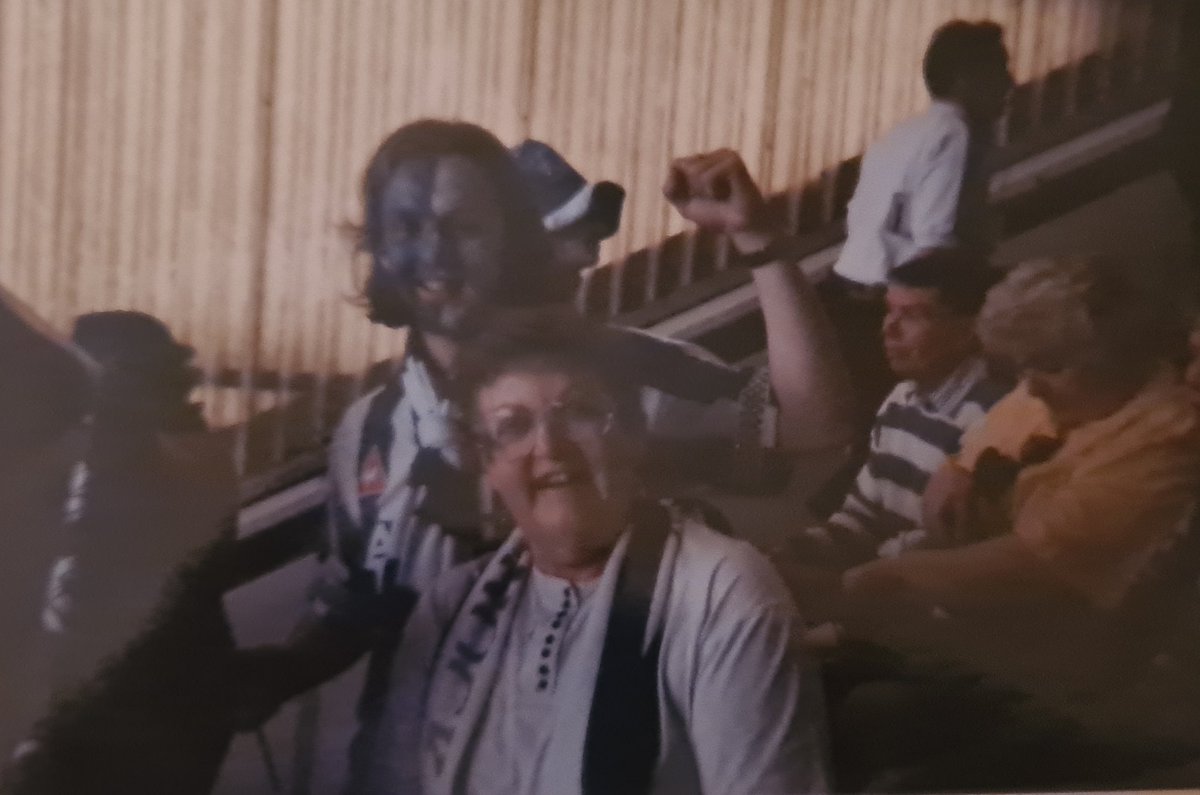 colinmcgill's tweet photo. 23 years ago today. What a glorious day. Dragged my mum to the game... #killie97 https://t.co/a5WGIMRhnW