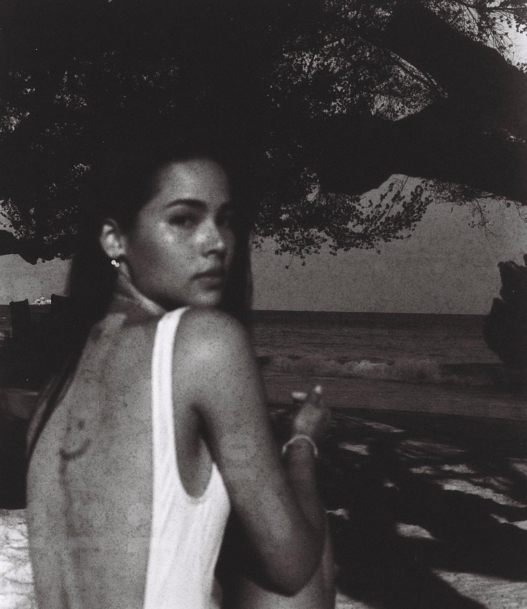 คิดถึงทะเล 🧜🏽‍♀️🌞🌊
Film by p แบร์