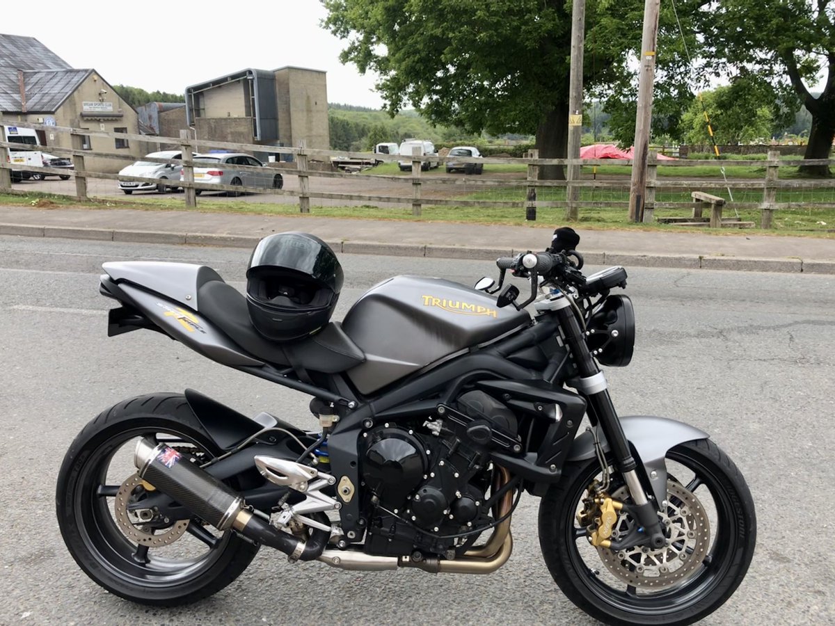 Callumrobin's tweet image. Stretching the legs, such a great road bike, it literally does it all!