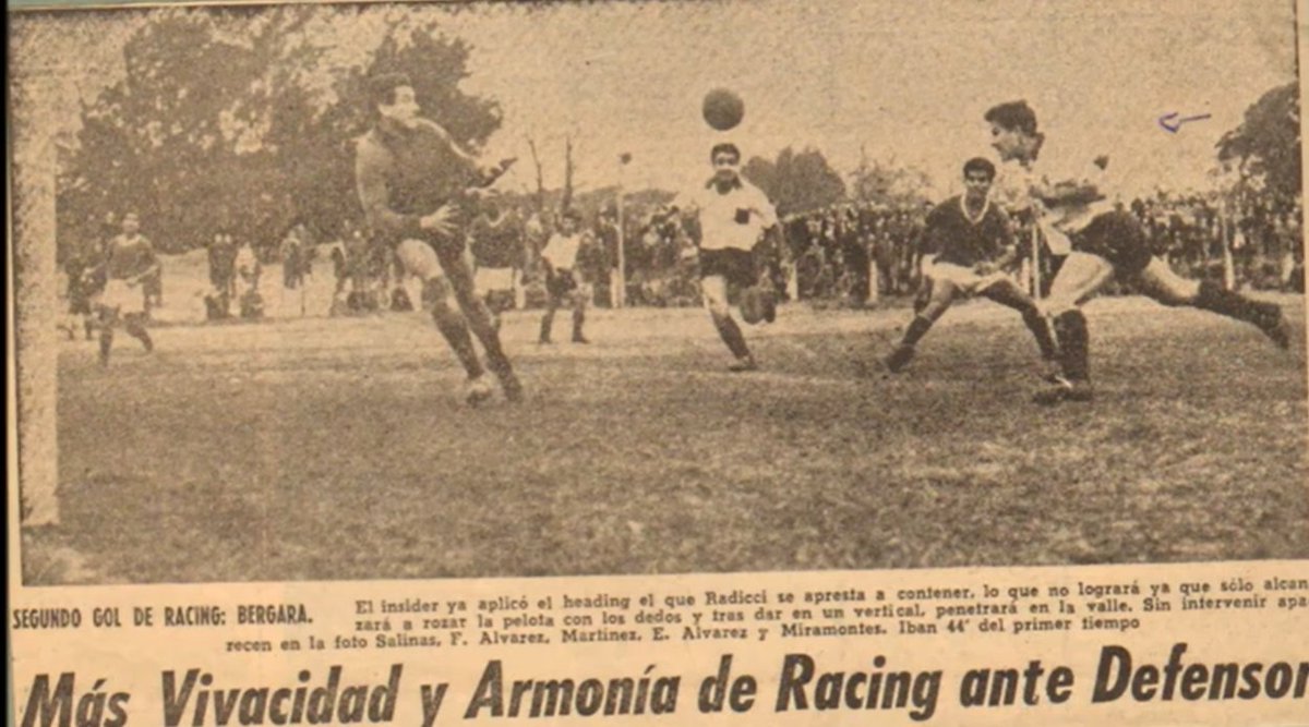 Daniel Alberto Bergara nació en Montevideo en 1942 y debutó a los 16 en la Escuelita de Sayago, el  @RacingClubUru. Los Bergara son un apellido ilustre de la institución. De ahí se fue a Europa, cosa que no era muy común en ese momento.