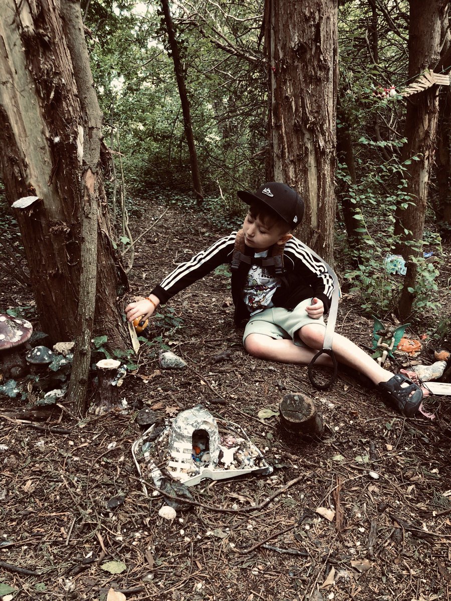 I heard of a local fairy glen❤️we went to explore , Oscar was super gentle and was whispering he loved visiting the fairies ❤️ #imagination #fairyglen #woods #anxiety #bornanxious