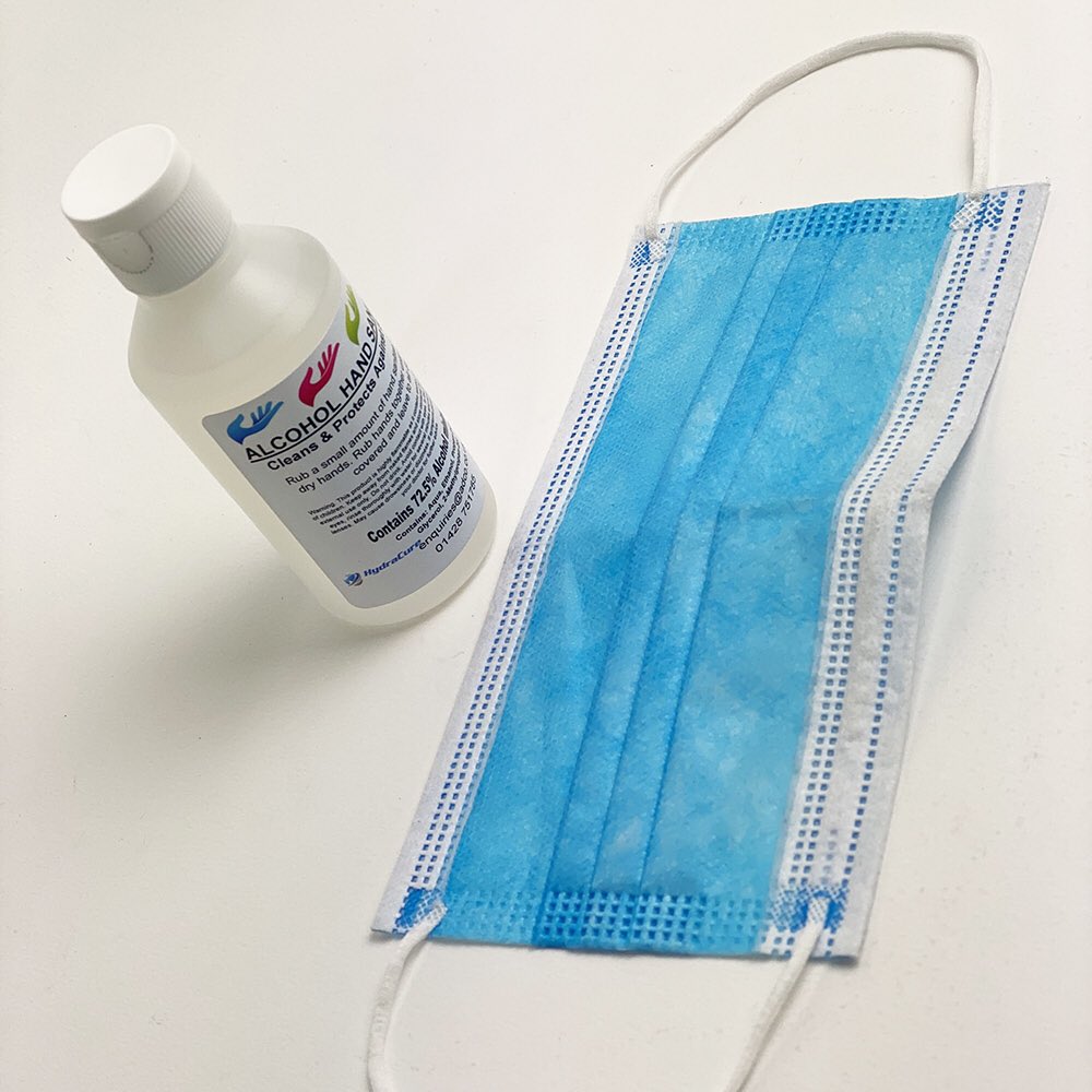 Prepare for back to school life with our bespoke Student Learning Kits!

To support classroom safety, our kits are now available with an optional 100ml bottle of hand sanitiser and face mask to tackle classroom hygiene and reduce the risk of infection.

#studentlearning #artkits