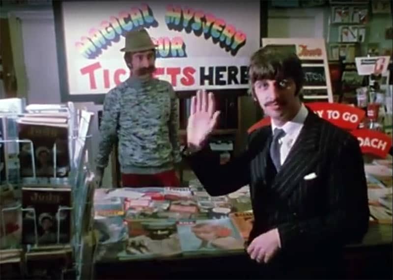 john looks so fucking stupid here