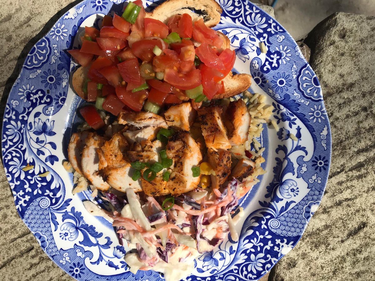 Lightning_Acad's tweet photo. Our athletes whipped up their favourite meal to have the night before game day. Some tasty and nutritious dishes! We 💜 that our athletes are learning how to fuel themselves properly

#lockdownwithlightning https://t.co/7AmHlKpJOY