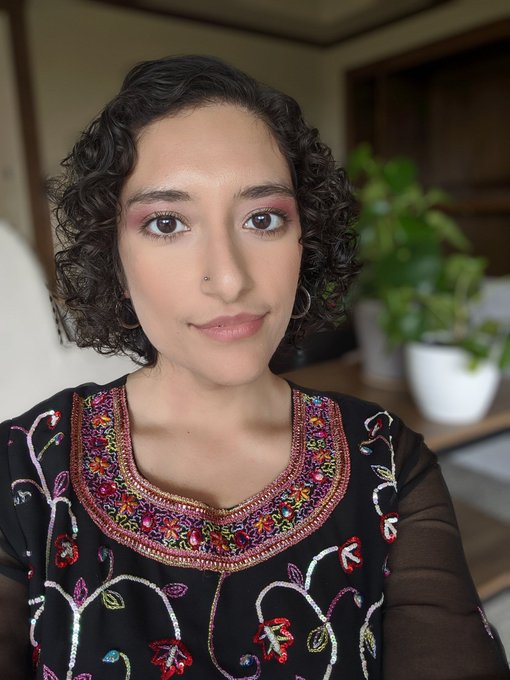 Eid Mubarak! 🌙✨❤️ https://t.co/tRX7Y7HlPx