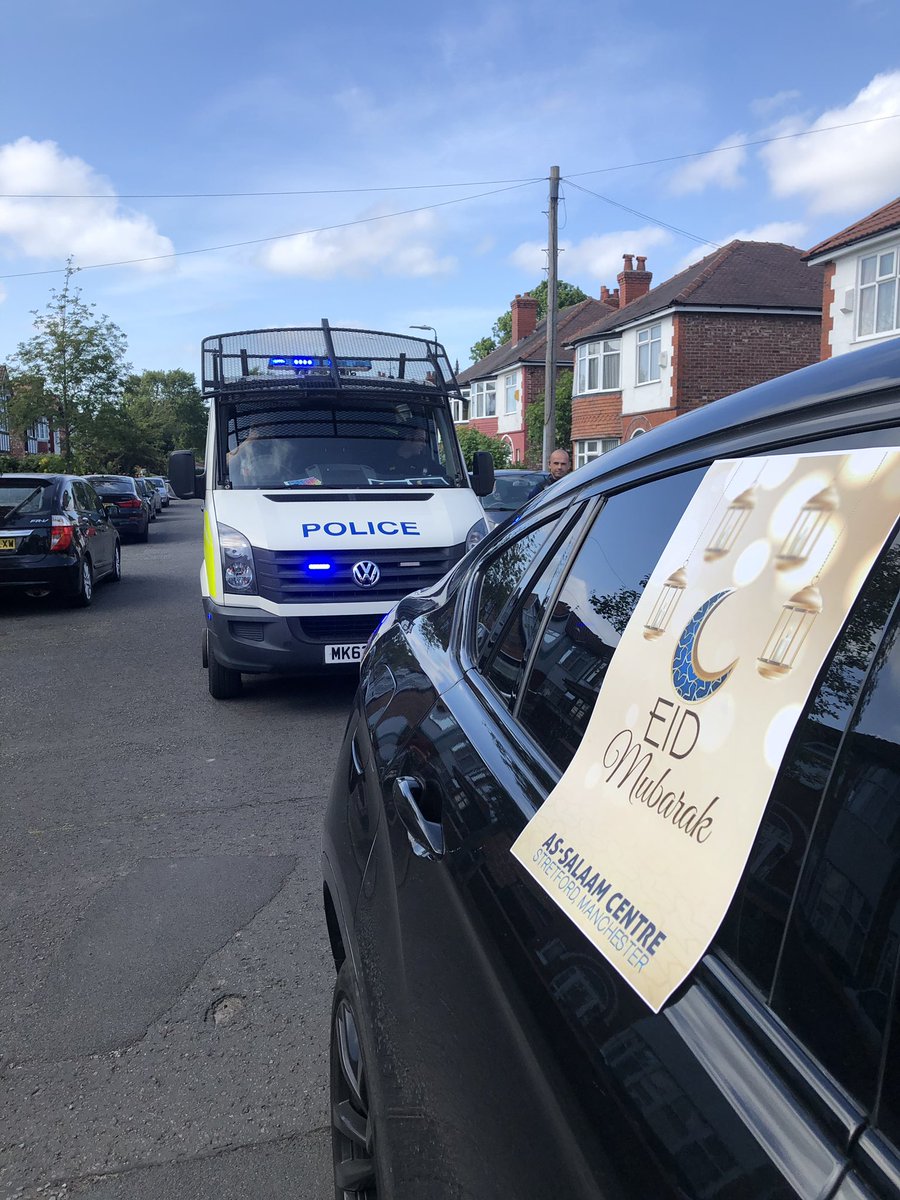 Really nice of GMP to work with As-Salaam Centre to drive round Stretford and Old Trafford distributing treats for children celebrating Eid today whilst maintaining lockdown restrictions! 
Was lovely to see all the kids in their lovely outfits enjoying the pleasant surprises.