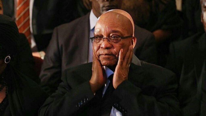 jus_tshepiso's tweet photo. She thought he had a side chick kanti she's the side chick 🙆🏾‍♂️🙆🏾‍♂️🙆🏾‍♂️

💔💔Mjolo ke level 5 lockdown.

#Uyajola99 https://t.co/ctqjynstw7