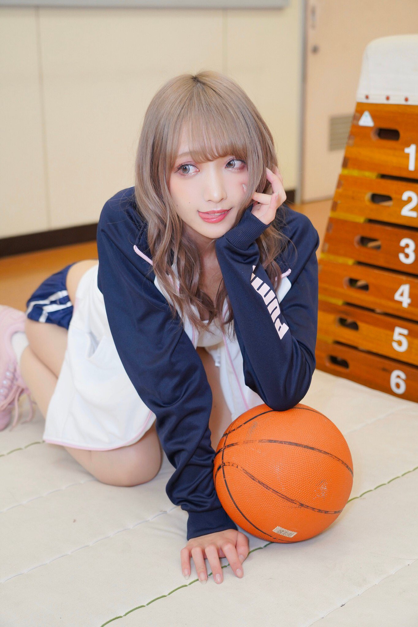 公式 ヴィレッジヴァンガード Twitterissa かわいい子の数珠つなぎ企画第4回目 コスプレイヤーのがおさまからご紹介いただいたのは 猫カフェのギャルかわいい住人 ゆとりなおさん それでは第4回目スタート かわいい Kawaii コスプレイヤー 猫カフェ 公式 ヴィレッジヴァンガード Twitterissa かわいい子の数珠つなぎ企画第4回目 コスプレイヤーのがおさまからご紹介いただいたのは 猫カフェのギャルかわいい住人 ゆとりなおさん それでは第4回目スタート かわいい Kawaii コスプレイヤー 猫カフェ