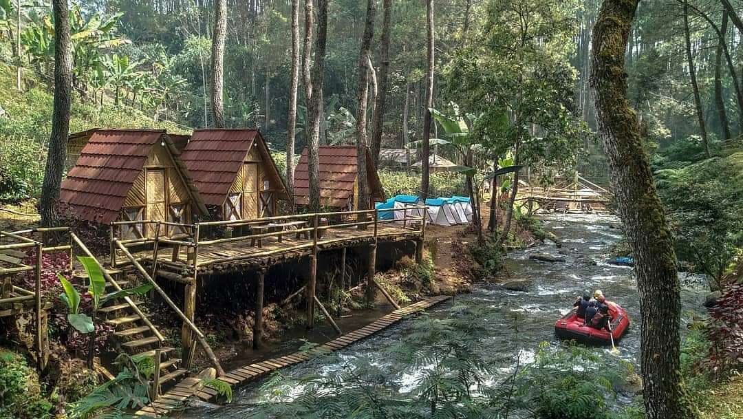 Bandungfess's tweet photo. Bandung nih pangalengan euy 

Cr: Dee_01984 https://t.co/SrDEoFacC4