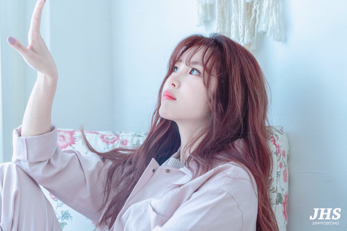 jhyostuff's tweet photo. #전효성 ;; bnt photoshoot, 2020. https://t.co/xZ00F9RROd