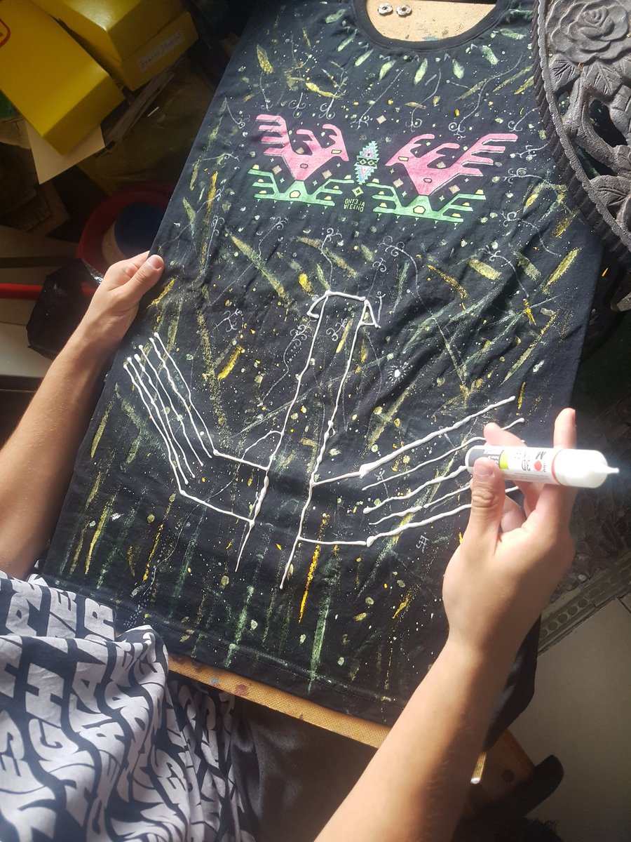 Branko65J's tweet photo. Kaže nije dovoljno šareno...
meni otac ovo nije dozvoljavao :)
Novi brend #ont3ja #AJdesign
Potroši mi sve boje ljubi ga majka :) https://t.co/ONHciPT4bG