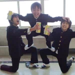 喜びすぎじゃない？ｗ学校でトイレ用洗剤がやっと給付されたときの写真!ｗ