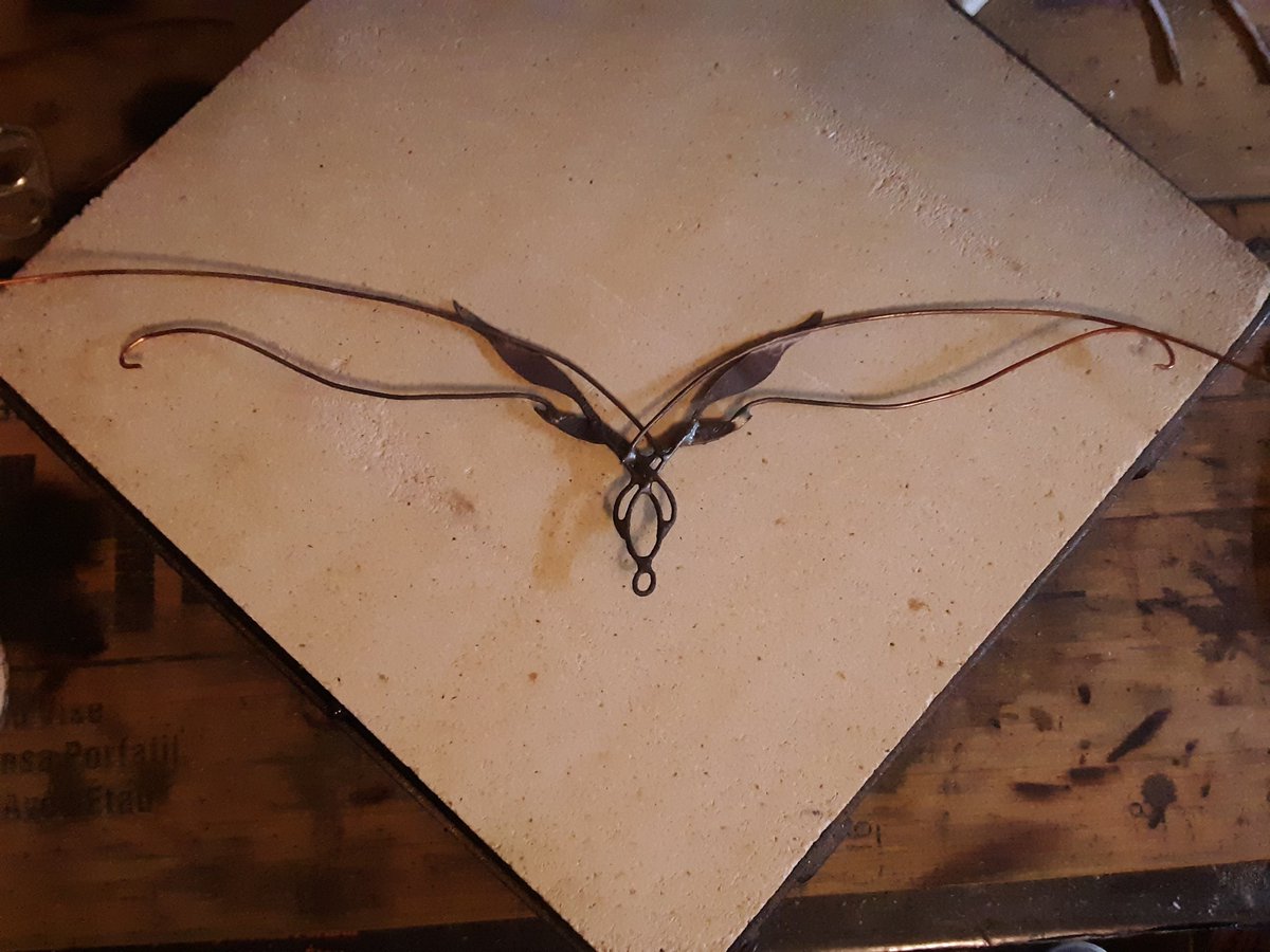 CandaceArtist's tweet photo. #EarlyBiz #wippic on the #Arwen #Circlet. Want one of your own? Check out my shop at https://t.co/Nd5FVxOvTl #SmallBiz #LOTR #cosplay #weddingseason #weddingstyle #weddinghour #weddingideas #weddingwire #shopindie https://t.co/PanxsrpBd9