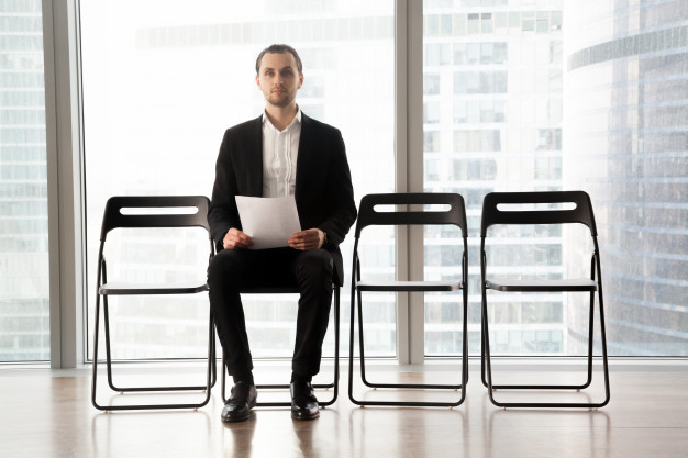 AnnePestel's tweet photo. L’onboarding à distance, ça se passe comment ? 🤔 https://t.co/RUyCidoBwU | @OuestFrance #recrutement #marqueemployeur #integration #RH #oboarding https://t.co/aPcFXAUBfs