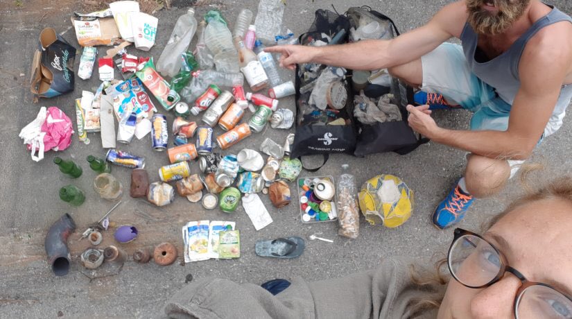MarcelleMedia's tweet image. 🌊 C’est la #JournéeMondialeDesOcéans. Le bon moment pour évoquer l'association #ProjetAzur qui mène des opérations de ramassage et d’identification des déchets non biodégradables, dont de plus en plus de masques et de gants. À lire ➡️ marcelle.media/ras-le-bol-des…