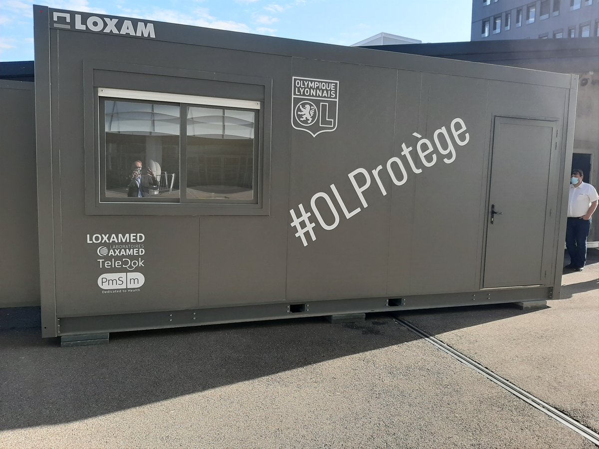 Une magnifique initiative de l'Olympique Lyonnais :
PMS médicalisation et fière de s'allier à LOXAM, TELEDOK et aux laboratoires AXAMED pour mettre en place un container de télémédecine.