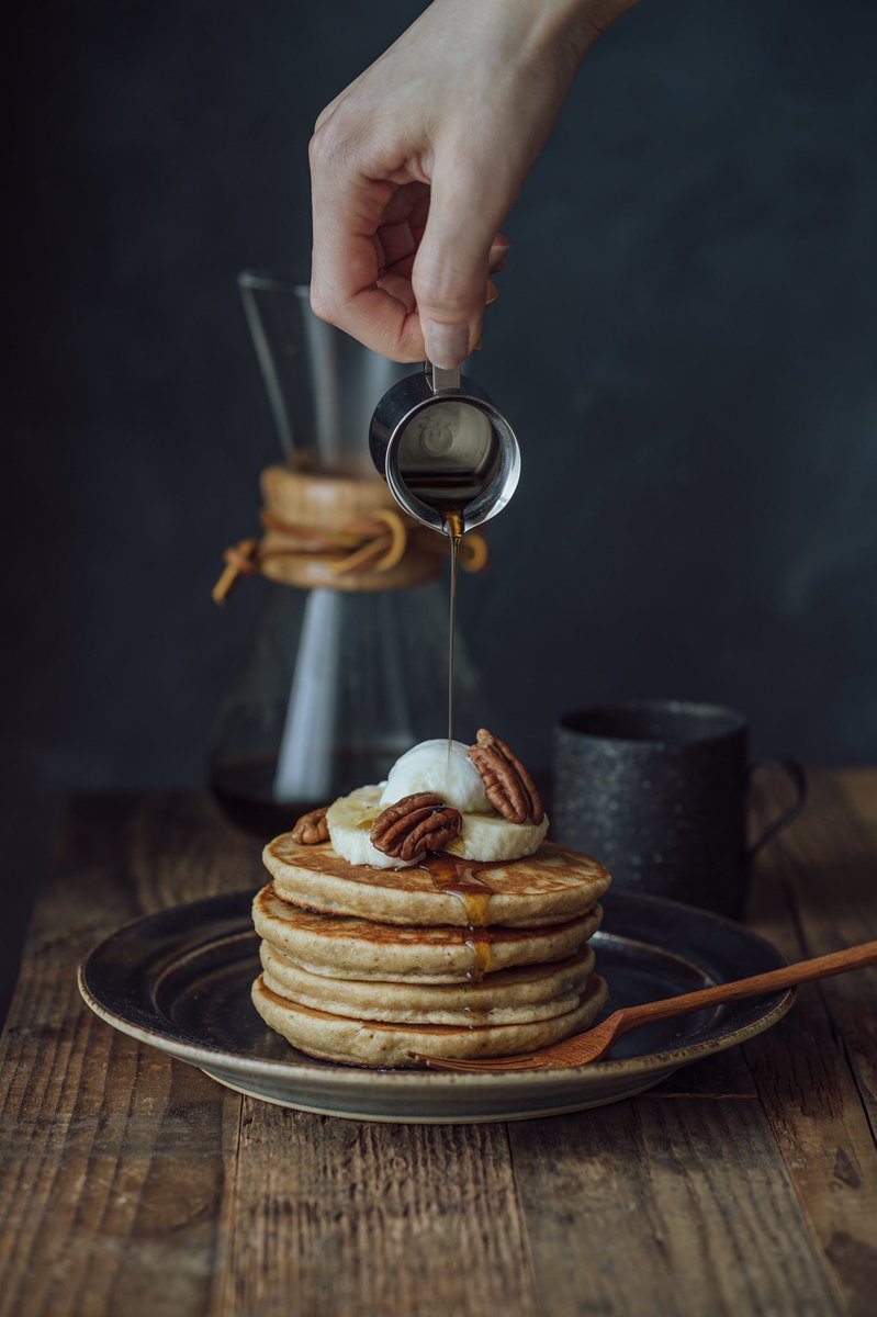 Nana A Twitter Oatmeal Banana Pancakes With Whipped Cream Pecan Banana オートミールパンケーキが最近の定番に パンケーキは米粉ベースよりも オートミールに少しアーモンドプードルを入れるのが好みなんだけど もう少しベストな配合を探したい 何より