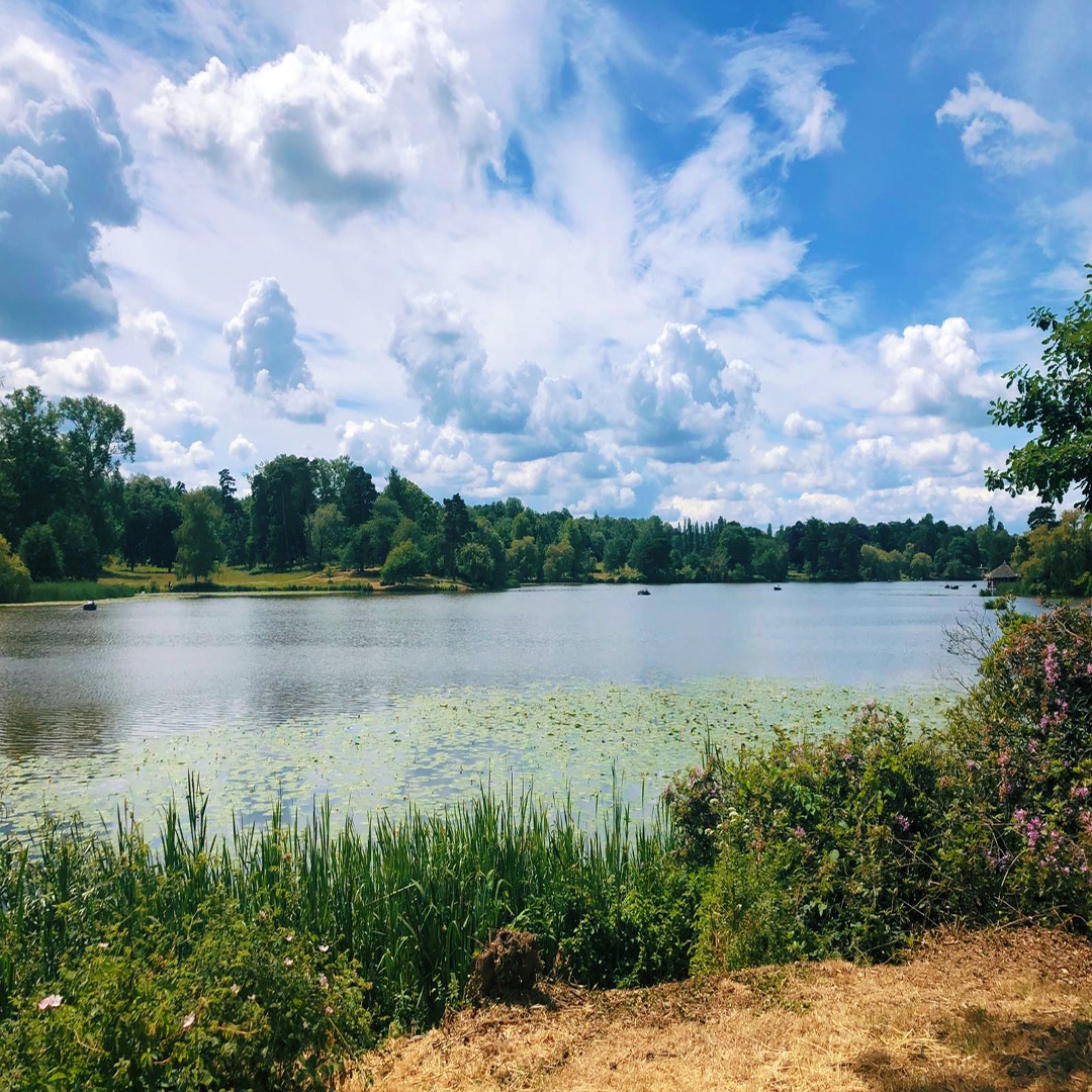How calming is this beautiful landscape scene taken at <a href="/hevercastle/">Hever Castle</a> yesterday! 🤩
Where's your favourite tranquil spot?