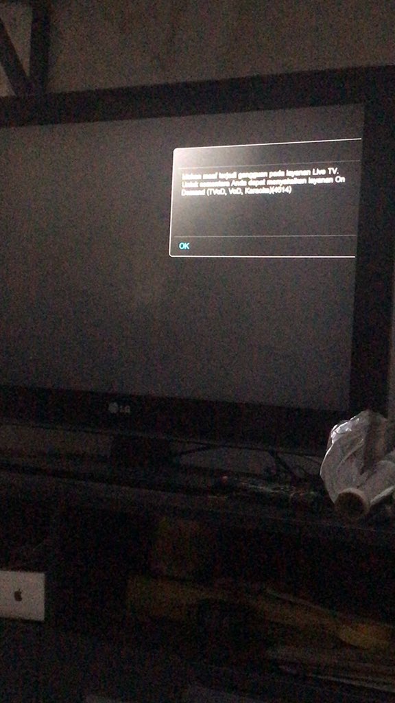 maksud kalian apa sih?? udah dibayar awal dari 300an tiba2 jadi 500an dengan layanan yang sama, wifi lemot, dan sekarang tiba2 mati berikut dengan layanan tvnya, mau kalian apaa?????? <a href="/IndiHome/">IndiHome</a>