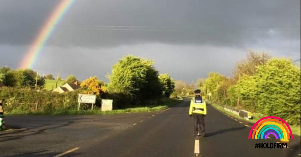 Guidelines are changing in Ireland from today. We are asking people to #StayLocal and within their counties to prevent the spread of #coronavirus.

Read about how to protect yourself and others here: bit.ly/2MGjJ6x

#COVID19 #HoldFirm